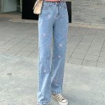 Women's Vintage Heart Embroidery High-Waist Jeans - Wide Leg Denim - Image 2