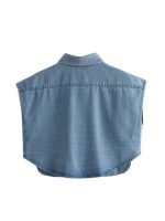 Chic Solid Color Sleeveless Denim Crop Shirt with Double Pocket - Image 3