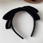 Elegant Velvet Bow Bezel Hairband - Image 2