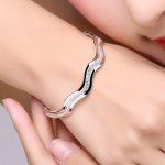 Elegant Wavy Cuff Bracelet - Silver Plated, Zircon Embellished Fashion Accessory for Women - Image 3